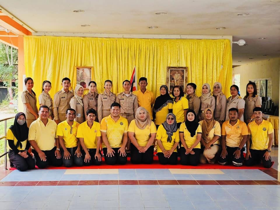 การจัดกิจกรรมเฉลิมพระเกียรติพระบาทสมเด็จพระเจ้าอยู่หัว เนื่องในโอกาสพระราชพิธีสมมงคลพระชนมมายุเท่าพระบาทสมเด็จพระพุทธยอดฟ้าจุฬาโลกมหาราช